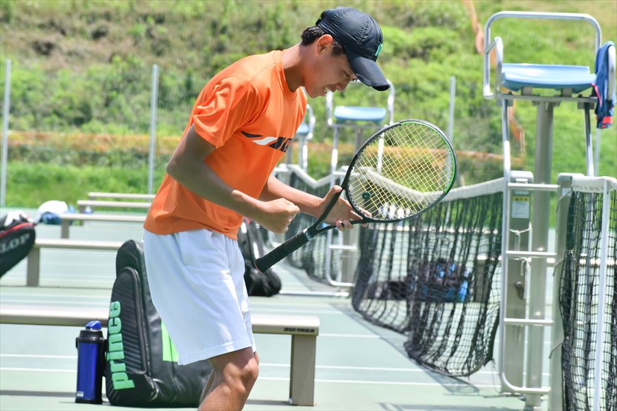 21年度関東学生テニストーナメント大会 男女単２ ３回戦 複２回戦 男女シングルスでは4選手が ダブルスでは3ペアがベスト16入りを果たす スポーツ法政